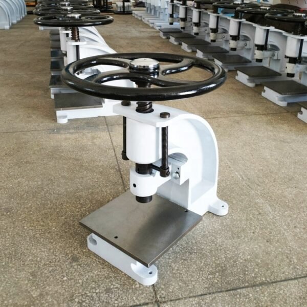 RT-121 Manual Rubber Sample Cutter Machine